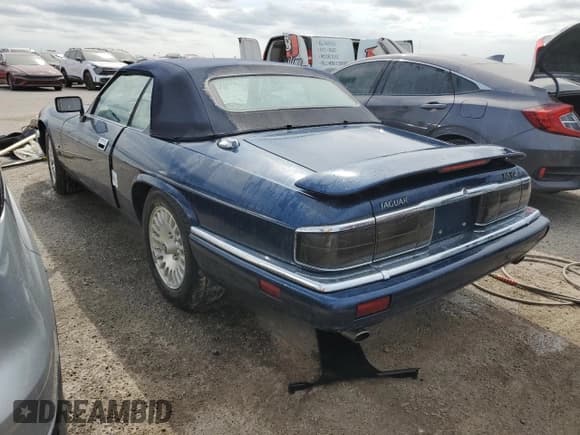 ✅ 1995 Jaguar XJS • VIN: SAJNX2346SC195018 • Лот: 76154964. Опубликован ранее на Copart с пробегом 31 484 миль. Бесплатный доступ к архиву аукционных продаж из США и подробный отчёт об истории автомобиля на DreamBid. Изображение 2.