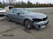 ✅ 2021 BMW 5 Series 530i xDrive • VIN: WBA13BJ00MCF06468 • Lot: 81449245. Wystawiony na Copart z przebiegiem 28 893 mil. Bezpłatny archiwum sprzedaży aukcyjnych z USA i szczegółowy raport historii pojazdu na DreamBid. Zdjęcie 4.