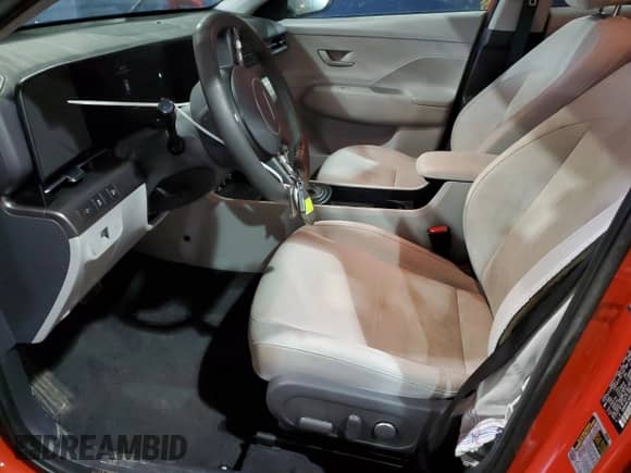 2024 Hyundai Kona SEL with VIN KM8HBCAB6RU147066, listed as a Copart auction lot 87889625 with 11,802 mi miles and Non repairable. Bid and sale history available at DreamBid. Image 7.