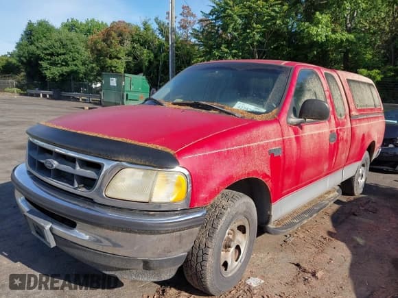 ✅ 1998 Ford F-150 • VIN: 1FTZX1728WNB94109 • Lot: 42257440. Listed on IAAI with 189,181 mi. Free auction sales archive from the USA and detailed vehicle history report at DreamBid. Image 2.