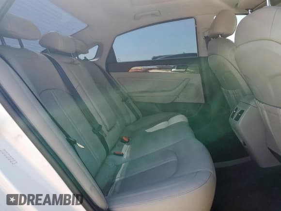 ✅ 2019 Hyundai Sonata Limited • VIN: KMHE34L33KA092787 • Лот: 84253085. Опубликован ранее на Copart с пробегом 100 331 миль. Бесплатный доступ к архиву аукционных продаж из США и подробный отчёт об истории автомобиля на DreamBid. Изображение 10.