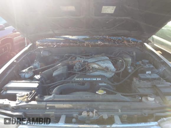 ✅ 1997 Toyota 4Runner SR5 • VIN: JT3HN86R1V0095513 • Lot: 43689117. Listed on IAAI with 206,372 mi. Free auction sales archive from the USA and detailed vehicle history report at DreamBid. Image 10.