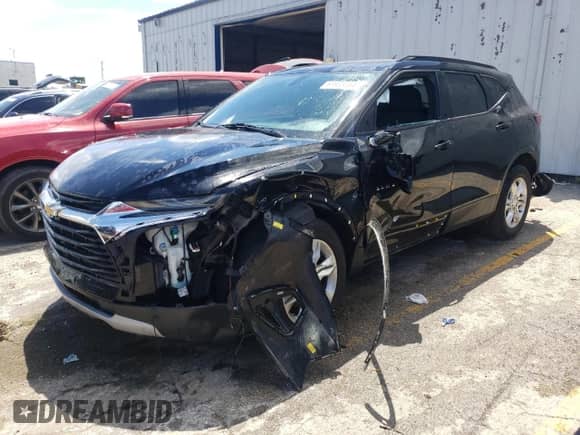 2020 Chevrolet Blazer LT with VIN 3GNKBCRS4LS611498, listed as a Copart auction lot 61933354 with 49,992 mi miles and Salvage title. Bid and sale history available at DreamBid. Image 1.
