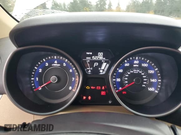 ✅ 2013 Hyundai Elantra GLS • VIN: 5NPDH4AE2DH332526 • Lot: 91492815. Listed on Copart with 152,298 mi. Free auction sales archive from the USA and detailed vehicle history report at DreamBid. Image 9.