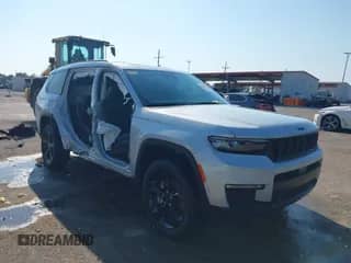 2025 Jeep Grand Cherokee Limited with VIN 1C4RJJBG5S8672323, listed as a IAAI auction lot 43060461 with 4,805 mi miles and . Bid and sale history available at DreamBid. Image 1.