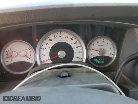 ✅ 2007 Dodge Durango Limited • VIN: 1D8HB58P97F551466 • Лот: 63528505. Опубликован ранее на Copart с пробегом 257 036 миль. Бесплатный доступ к архиву аукционных продаж из США и подробный отчёт об истории автомобиля на DreamBid. Изображение 9.