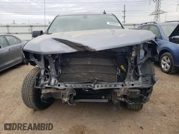 ✅ 2019 Chevrolet Silverado 1500 RST • VIN: 1GCRYEEDXKZ221905 • Lot: 56940945. Listed on Copart with 61,613 mi. Free auction sales archive from the USA and detailed vehicle history report at DreamBid. Image 5.