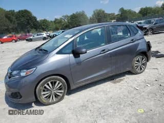 ✅ 2020 Honda Fit EX • VIN: 3HGGK5H85LM724608 • Лот: 81143285. Опубликован ранее на Copart с пробегом 56 050 миль. Бесплатный доступ к архиву аукционных продаж из США и подробный отчёт об истории автомобиля на DreamBid. Изображение 1.