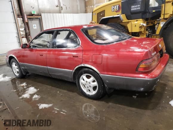 ✅ 1992 Lexus ES 300 • VIN: JT8VK13TXN0042208 • Lot: 89121765. Listed on Copart with 95,233 mi. Free auction sales archive from the USA and detailed vehicle history report at DreamBid. Image 2.