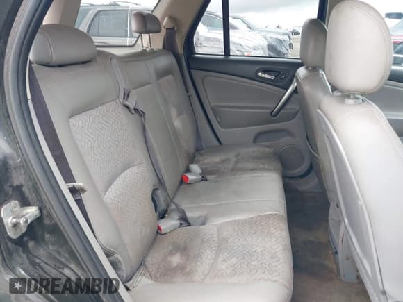 ✅ 2007 Saturn VUE V6 • VIN: 5GZCZ534X7S827371 • Lot: 42358235. Wystawiony na IAAI z przebiegiem 234 840 mil. Bezpłatny archiwum sprzedaży aukcyjnych z USA i szczegółowy raport historii pojazdu na DreamBid. Zdjęcie 8.