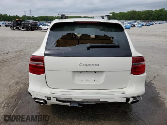 ✅ 2010 Porsche Cayenne • VIN: WP1AA2AP8ALA07107 • Lot: 55506275. Listed on Copart with Not provided. Free auction sales archive from the USA and detailed vehicle history report at DreamBid. Image 6.