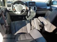 ✅ 2010 Chrysler Town & Country Touring Plus • VIN: 2A4RR8D13AR338489 • Lot: 83876465. Wystawiony na Copart z przebiegiem 137 572 mil. Bezpłatny archiwum sprzedaży aukcyjnych z USA i szczegółowy raport historii pojazdu na DreamBid. Zdjęcie 8.