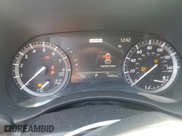 ✅ 2020 Toyota Highlander XLE • VIN: 5TDGZRBH4LS029448 • Lot: 80268435. Wystawiony na Copart z przebiegiem 93 895 mil. Bezpłatny archiwum sprzedaży aukcyjnych z USA i szczegółowy raport historii pojazdu na DreamBid. Zdjęcie 9.