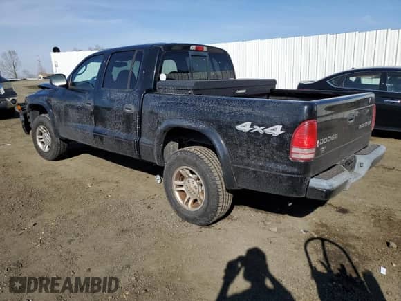 ✅ 2004 Dodge Dakota Sport • VIN: 1D7HG38K74S580630 • Lot: 46571505. Wystawiony na Copart z przebiegiem Nie podano. Bezpłatny archiwum sprzedaży aukcyjnych z USA i szczegółowy raport historii pojazdu na DreamBid. Zdjęcie 2.