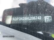 ✅ 2017 Ford Focus Titanium • VIN: 1FADP3N28HL206742 • Лот: 43807219. Опубликован ранее на IAAI с пробегом 118 232 миль. Бесплатный доступ к архиву аукционных продаж из США и подробный отчёт об истории автомобиля на DreamBid. Изображение 9.