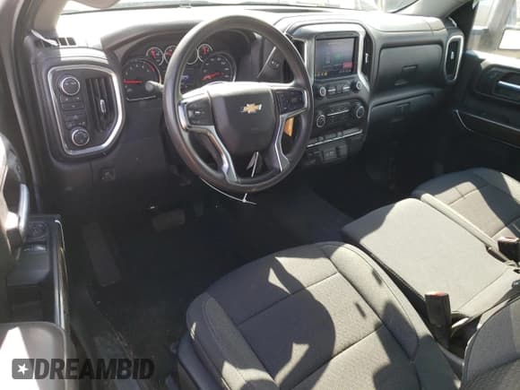 ✅ 2020 Chevrolet Silverado 2500HD • VIN: 1GC0YNE72LF198500 • Lot: 50982505. Wystawiony na Copart z przebiegiem 66 369 mil. Bezpłatny archiwum sprzedaży aukcyjnych z USA i szczegółowy raport historii pojazdu na DreamBid. Zdjęcie 8.