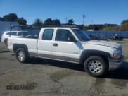 ✅ 2000 Chevrolet Silverado 1500 • VIN: 2GCEK19V6Y1297974 • Lot: 91037515. Listed on Copart with 347,342 mi. Free auction sales archive from the USA and detailed vehicle history report at DreamBid. Image 4.