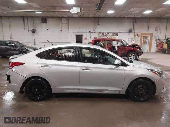 ✅ 2020 Hyundai Accent SE • VIN: 3KPC24A66LE111892 • Лот: 41784084. Опубликован ранее на IAAI с пробегом 143 184 миль. Бесплатный доступ к архиву аукционных продаж из США и подробный отчёт об истории автомобиля на DreamBid. Изображение 13.