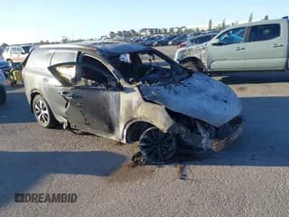 ✅ 2017 Kia Sorento EX • VIN: 5XYPH4A57HG306319 • Lot: 43443280. Listed on IAAI with Not provided. Free auction sales archive from the USA and detailed vehicle history report at DreamBid. Image 1.