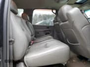 ✅ 2005 Chevrolet Suburban LT • VIN: 1GNFK16Z95J151301 • Лот: 83642854. Опубликован ранее на Copart с пробегом 190 221 миль. Бесплатный доступ к архиву аукционных продаж из США и подробный отчёт об истории автомобиля на DreamBid. Изображение 11.