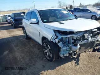 ✅ 2020 Mitsubishi Outlander ES • VIN: JA4AR3AUXLU020549 • Lot: 41410244. Listed on IAAI with 65,666 mi. Free auction sales archive from the USA and detailed vehicle history report at DreamBid. Image 1.