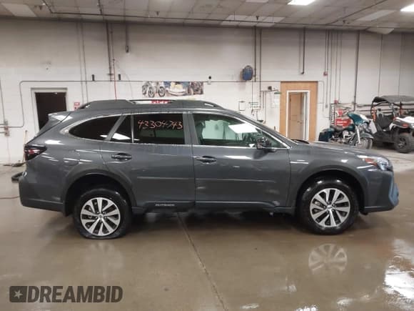 ✅ 2025 Subaru Outback Premium • VIN: 4S4BTAFC8S3236125 • Lot: 43304743. Wystawiony na IAAI z przebiegiem 5 008 mil. Bezpłatny archiwum sprzedaży aukcyjnych z USA i szczegółowy raport historii pojazdu na DreamBid. Zdjęcie 13.