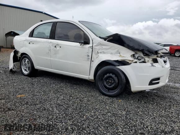✅ 2007 Chevrolet Aveo LS • VIN: KL1TD56617B044721 • Lot: 51772795. Wystawiony na Copart z przebiegiem 249 689 mil. Bezpłatny archiwum sprzedaży aukcyjnych z USA i szczegółowy raport historii pojazdu na DreamBid. Zdjęcie 4.