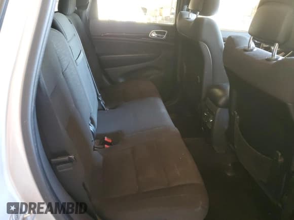 ✅ 2012 Jeep Grand Cherokee Laredo • VIN: 1C4RJFAG7CC149608 • Лот: 91670075. Опубликован ранее на Copart с пробегом 216 255 миль. Бесплатный доступ к архиву аукционных продаж из США и подробный отчёт об истории автомобиля на DreamBid. Изображение 11.