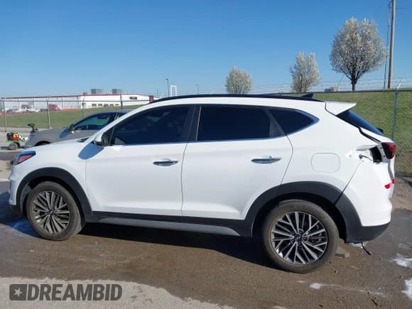 ✅ 2021 Hyundai Tucson Ultimate • VIN: KM8J3CAL6MU323503 • Lot: 41871068. Wystawiony na IAAI z przebiegiem 36 248 mil. Bezpłatny archiwum sprzedaży aukcyjnych z USA i szczegółowy raport historii pojazdu na DreamBid. Zdjęcie 15.