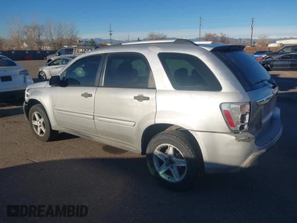 ✅ 2006 Chevrolet Equinox LS • VIN: 2CNDL23F266171641 • Лот: 41171411. Опубликован ранее на IAAI с пробегом 201 925 миль. Бесплатный доступ к архиву аукционных продаж из США и подробный отчёт об истории автомобиля на DreamBid. Изображение 3.