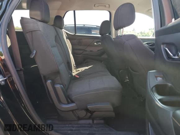 ✅ 2019 Chevrolet Traverse LS • VIN: 1GNEVFKW8KJ129264 • Lot: 91972905. Wystawiony na Copart z przebiegiem 71 274 mil. Bezpłatny archiwum sprzedaży aukcyjnych z USA i szczegółowy raport historii pojazdu na DreamBid. Zdjęcie 11.