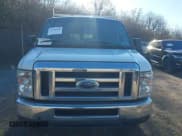 ✅ 2013 Ford Econoline Cargo Commercial • VIN: 1FTNE2EWXDDA80633 • Lot: 43884440. Wystawiony na IAAI z przebiegiem 161 411 mil. Bezpłatny archiwum sprzedaży aukcyjnych z USA i szczegółowy raport historii pojazdu na DreamBid. Zdjęcie 6.