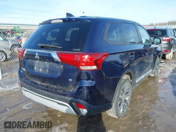 2020 Mitsubishi Outlander ES with VIN JA4AZ3A38LZ044939, listed as a IAAI auction lot 41654657 with 60,050 mi miles and . Bid and sale history available at DreamBid. Image 4.