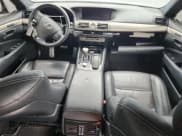 ✅ 2016 Lexus LS 460 • VIN: JTHBL5EF9G5141462 • Lot: 59148345. Wystawiony na Copart z przebiegiem 121 060 mil. Bezpłatny archiwum sprzedaży aukcyjnych z USA i szczegółowy raport historii pojazdu na DreamBid. Zdjęcie 8.