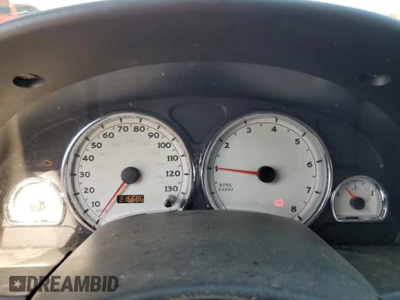 ✅ 2006 Saturn VUE • VIN: 5GZCZ53496S816666 • Lot: 44396965. Wystawiony na Copart z przebiegiem 216 686 mil. Bezpłatny archiwum sprzedaży aukcyjnych z USA i szczegółowy raport historii pojazdu na DreamBid. Zdjęcie 9.