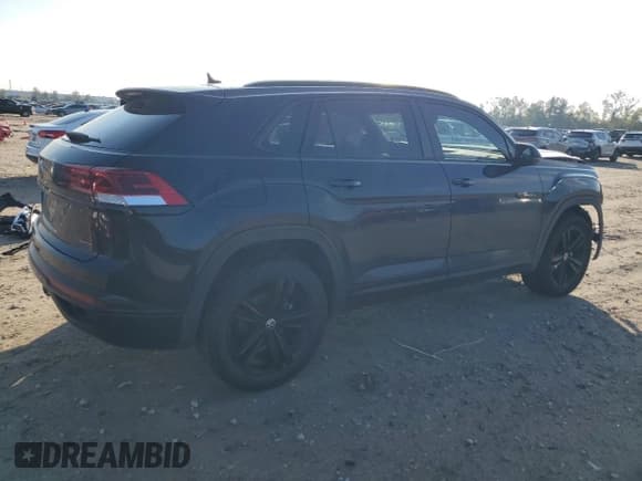 ✅ 2023 Volkswagen Atlas SEL • VIN: 1V2SE2CA4PC222834 • Лот: 84332694. Опубликован ранее на Copart с пробегом 23 093 миль. Бесплатный доступ к архиву аукционных продаж из США и подробный отчёт об истории автомобиля на DreamBid. Изображение 3.