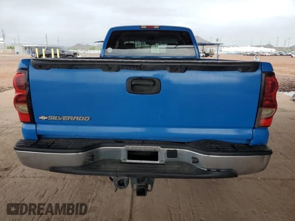 ✅ 2006 Chevrolet Silverado 1500 LT1 • VIN: 1GCEC19T96E156274 • Lot: 81106545. Wystawiony na Copart z przebiegiem 228 021 mil. Bezpłatny archiwum sprzedaży aukcyjnych z USA i szczegółowy raport historii pojazdu na DreamBid. Zdjęcie 6.