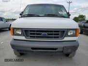 ✅ 2007 Ford Econoline Cargo Commercial • VIN: 1FTNE14W37DA27868 • Lot: 54348015. Wystawiony na Copart z przebiegiem 170 588 mil. Bezpłatny archiwum sprzedaży aukcyjnych z USA i szczegółowy raport historii pojazdu na DreamBid. Zdjęcie 5.