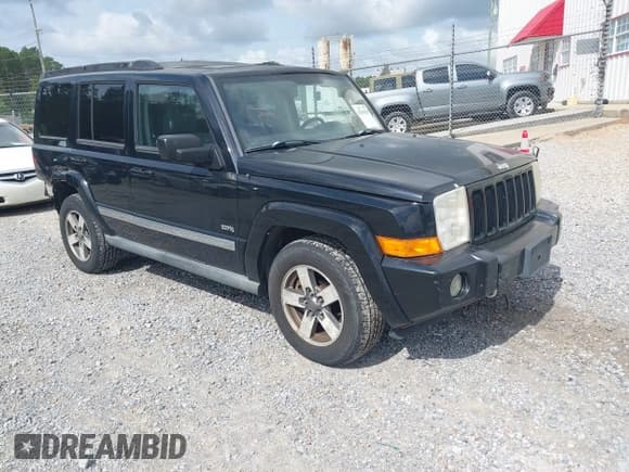 ✅ 2006 Jeep Commander • VIN: 1J8HG48N26C288982 • Lot: 42166318. Wystawiony na IAAI z przebiegiem 204 162 mil. Bezpłatny archiwum sprzedaży aukcyjnych z USA i szczegółowy raport historii pojazdu na DreamBid. Zdjęcie 1.