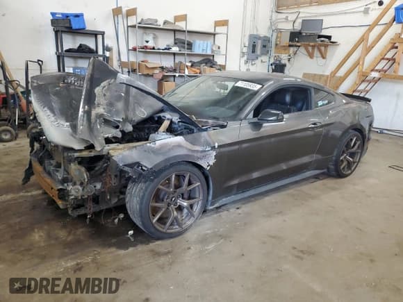 ✅ 2015 Ford Mustang EcoBoost • VIN: 1FA6P8THXF5365664 • Lot: 71105935. Wystawiony na Copart z przebiegiem Nie podano. Bezpłatny archiwum sprzedaży aukcyjnych z USA i szczegółowy raport historii pojazdu na DreamBid. Zdjęcie 1.