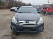 ✅ 2014 Subaru Outback Premium • VIN: 4S4BRBCC7E3326864 • Lot: 43773713. Wystawiony na IAAI z przebiegiem 179 317 mil. Bezpłatny archiwum sprzedaży aukcyjnych z USA i szczegółowy raport historii pojazdu na DreamBid. Zdjęcie 12.