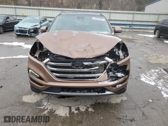 ✅ 2016 Hyundai Tucson Limited • VIN: KM8J33A29GU073802 • Лот: 91967875. Опубликован ранее на Copart с пробегом 56 952 миль. Бесплатный доступ к архиву аукционных продаж из США и подробный отчёт об истории автомобиля на DreamBid. Изображение 5.