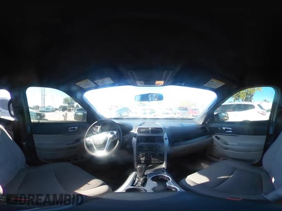 ✅ 2015 Ford Explorer • VIN: 1FM5K7B85FGB03681 • Лот: 41840380. Опубликован ранее на IAAI с пробегом 192 387 миль. Бесплатный доступ к архиву аукционных продаж из США и подробный отчёт об истории автомобиля на DreamBid. Изображение 18.