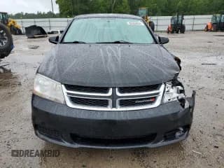 ✅ 2013 Dodge Avenger SE • VIN: 1C3CDZAB8DN630111 • Лот: 66369634. Опубликован ранее на Copart с пробегом 75 203 миль. Бесплатный доступ к архиву аукционных продаж из США и подробный отчёт об истории автомобиля на DreamBid. Изображение 5.