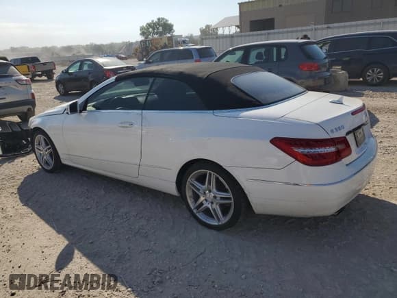 ✅ 2013 Mercedes-Benz E 350 • VIN: WDDKK5KF2DF215681 • Лот: 81969635. Опубликован ранее на Copart с пробегом 140 199 миль. Бесплатный доступ к архиву аукционных продаж из США и подробный отчёт об истории автомобиля на DreamBid. Изображение 2.