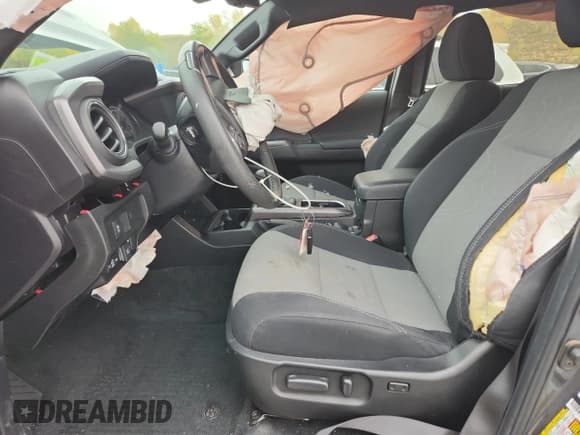 ✅ 2023 Toyota Tacoma TRD Sport • VIN: 3TMCZ5AN1PM557548 • Лот: 82419795. Опубликован ранее на Copart с пробегом 58 725 миль. Бесплатный доступ к архиву аукционных продаж из США и подробный отчёт об истории автомобиля на DreamBid. Изображение 7.