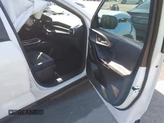 ✅ 2025 Chevrolet Equinox FWD LT • VIN: 3GNAXHEGXSL205505 • Lot: 41885535. Wystawiony na IAAI z przebiegiem 4 756 mil. Bezpłatny archiwum sprzedaży aukcyjnych z USA i szczegółowy raport historii pojazdu na DreamBid. Zdjęcie 5.