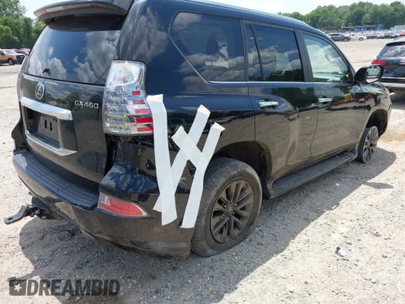 ✅ 2021 Lexus GX 460 Premium • VIN: JTJAM7BX7M5300443 • Lot: 42778242. Wystawiony na IAAI z przebiegiem 30 921 mil. Bezpłatny archiwum sprzedaży aukcyjnych z USA i szczegółowy raport historii pojazdu na DreamBid. Zdjęcie 4.