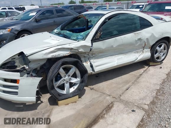 ✅ 2001 Mitsubishi Eclipse GS • VIN: 4A3AC44G91E179182 • Лот: 39834808. Опубликован ранее на IAAI с пробегом Не указан. Бесплатный доступ к архиву аукционных продаж из США и подробный отчёт об истории автомобиля на DreamBid. Изображение 6.