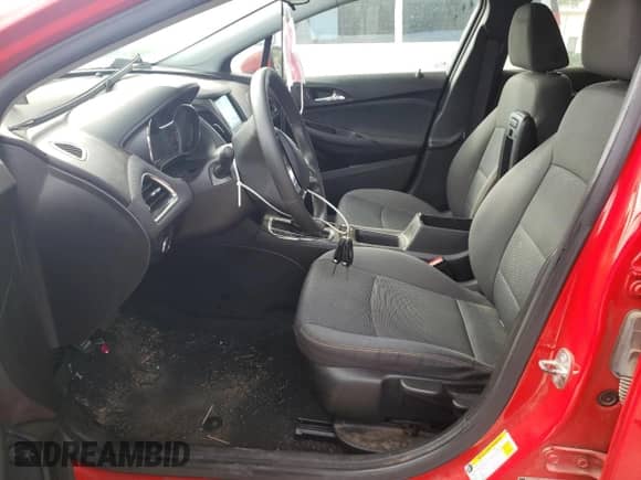 2019 Chevrolet Cruze LS с VIN 1G1BC5SM4K7127995, выставлен на аукционе Copart как лот 74367394 с пробегом 61 318 миль миль и Списание • Salvage title. История ставок и продаж доступна на DreamBid. Изображение 7.